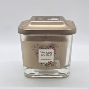 Yankee Candle Velvet‎ Woods Large 3.4 oz Elevation Collection Lit Once